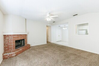2614 81st St in Lubbock, TX - Building Photo - Building Photo