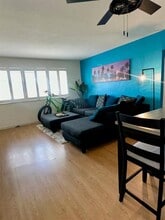 1821 NE 62nd St in Fort Lauderdale, FL - Building Photo - Building Photo