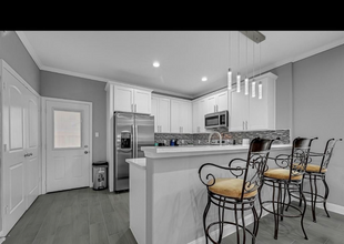 4737 Reed Rd in Houston, TX - Building Photo - Building Photo