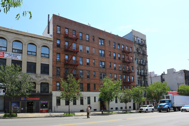 115 E 116th St in New York, NY - Foto de edificio - Building Photo