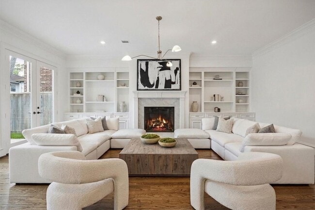 property at 3917 Tennyson St