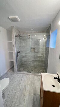 3430 Rosedale St photo'