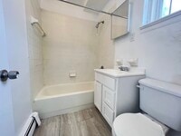 377 Stuyvesant Ave, Unit 2 photo'
