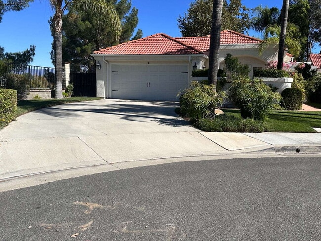 26356 Ivrea Pl in Santa Clarita, CA - Building Photo - Building Photo