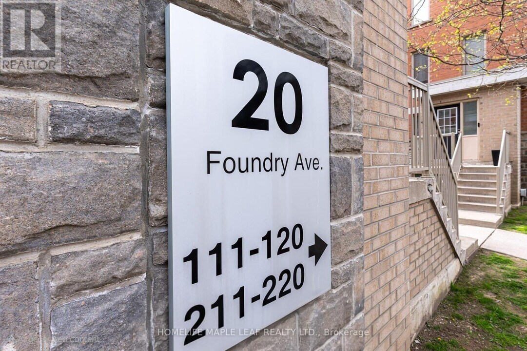 20 Foundry Ave in Toronto, ON - Building Photo