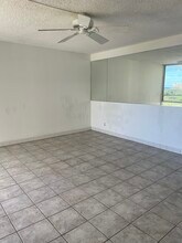 2600 Pualani Way, Unit Diamond Head Vista in Honolulu, HI - Building Photo - Building Photo