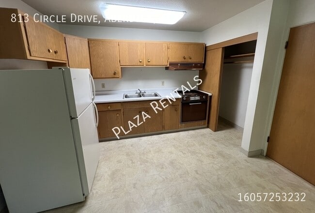 315 S Marshall St in Aberdeen, SD - Building Photo - Building Photo