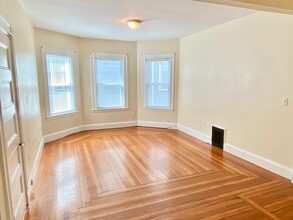 65 Walk Hill St, Unit 2 in Boston, MA - Building Photo - Building Photo