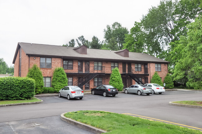 Breckinridge Park Apartments in Louisville, KY - Foto de edificio - Building Photo