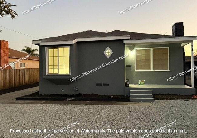 property at 935 W Colima Rd