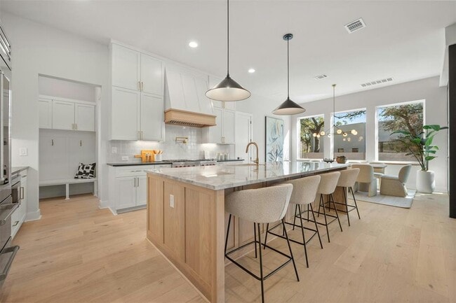 1339 Allen Rd in Austin, TX - Building Photo - Building Photo