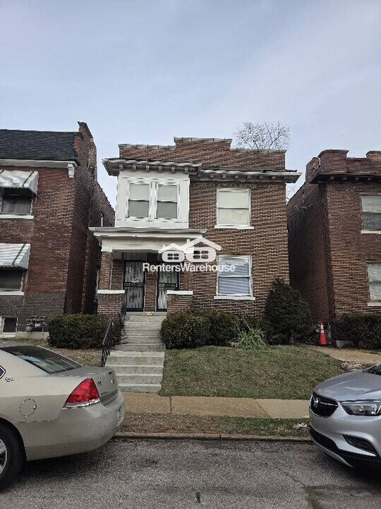 4119 Farlin Ave in St. Louis, MO - Foto de edificio