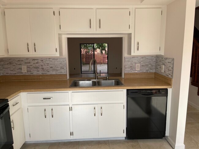 708 Sea Palm Ln in Satellite Beach, FL - Building Photo - Building Photo