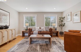 1417 Richmond St, Unit 1417 Richmond street EL Cerrito CA 94530 in El Cerrito, CA - Foto de edificio - Building Photo