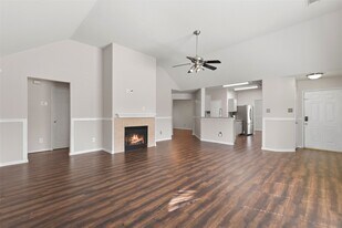 18534 Burgundy Sky Way in Cypress, TX - Building Photo