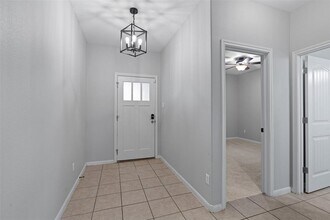 2240 Independence Dr in Austin, TX - Building Photo - Building Photo