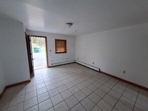 2071 Ulster Ave in Lake Katrine, NY - Building Photo - Building Photo