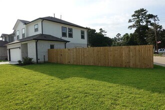 9602 Champion Heavens Dr in Spring, TX - Building Photo - Building Photo