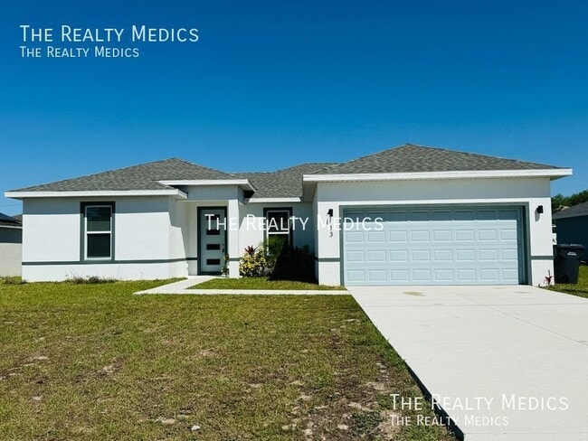 property at 13 Zinnia Ln