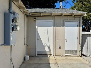 3805 Pacific Blvd in San Mateo, CA - Building Photo - Building Photo