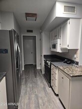 10049 W Oakmont Dr in Sun City, AZ - Building Photo - Building Photo