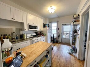 601 NE Main St in Minneapolis, MN - Building Photo - Building Photo