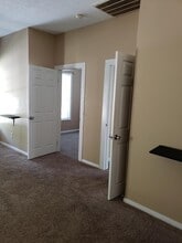 3952 Ellison St in Hope Mills, NC - Building Photo - Building Photo