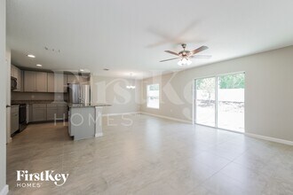 513 Earhart Dr in Davenport, FL - Building Photo - Building Photo