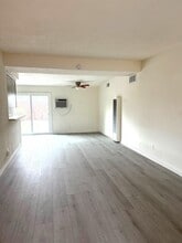 66905 Flora Ave in Desert Hot Springs, CA - Building Photo - Building Photo
