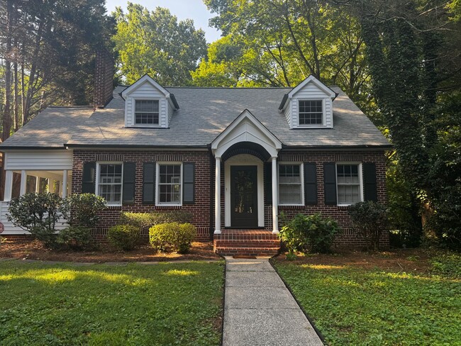 property at 2434 Rosewood Ave