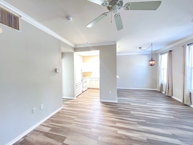 2211 NW 16th Terrace in Gainesville, FL - Building Photo - Building Photo