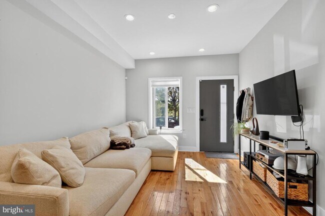 427 W Norris St in Philadelphia, PA - Building Photo - Building Photo