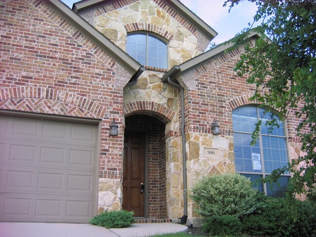 900 Hidden Springs Ct in McKinney, TX - Building Photo - Building Photo