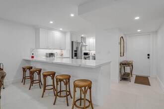 401 Briny Ave in Pompano Beach, FL - Building Photo - Building Photo