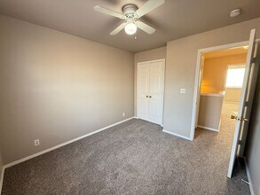 8323 E 24th St in Tulsa, OK - Building Photo - Building Photo