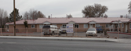 419 Atrisco Dr SW in Albuquerque, NM - Building Photo - Building Photo