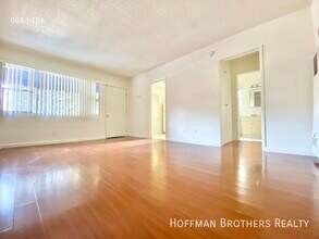 3718 Mentone Ave in Los Angeles, CA - Building Photo - Building Photo