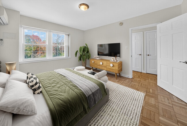 Harvard Village in Washington, DC - Building Photo - Building Photo