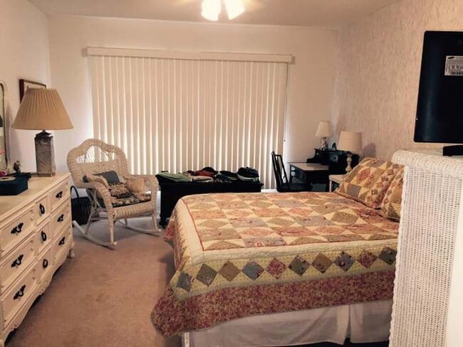 108 Amherst Ln, Unit 108 in Greenacres, FL - Foto de edificio - Building Photo