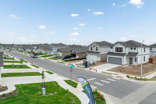 Sunset Oaks in Kyle, TX - Building Photo - Building Photo