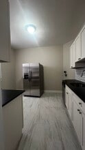 516 Monastery Pl, Unit Apt 1 in Union City, NJ - Building Photo - Building Photo