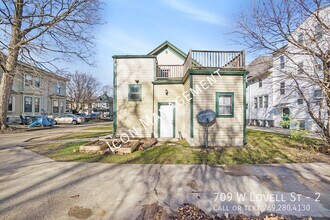 709 W Lovell St-Unit -2 in Kalamazoo, MI - Building Photo - Building Photo