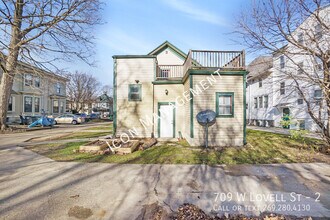 709 W Lovell St in Kalamazoo, MI - Building Photo - Building Photo