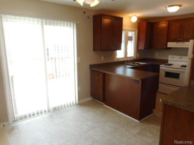 25159 Normandy St in Roseville, MI - Building Photo - Building Photo