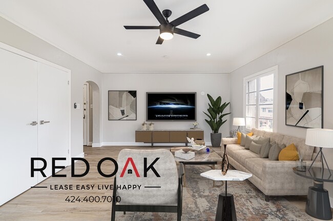 property at 624 S Dunsmuir Ave