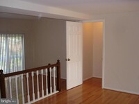 13234 Grand Jct Dr in Fairfax, VA - Building Photo - Building Photo