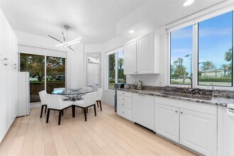 1200 Gulf Blvd in Clearwater, FL - Building Photo - Building Photo