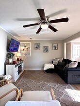 107 Lakelawn Dr in Winona Lake, IN - Building Photo - Building Photo