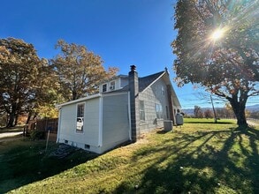 500 Moravian Falls Rd in Wilkesboro, NC - Building Photo - Building Photo