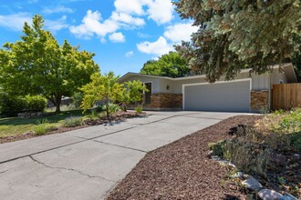 2317 Scyene Way in Boise, ID - Building Photo - Building Photo